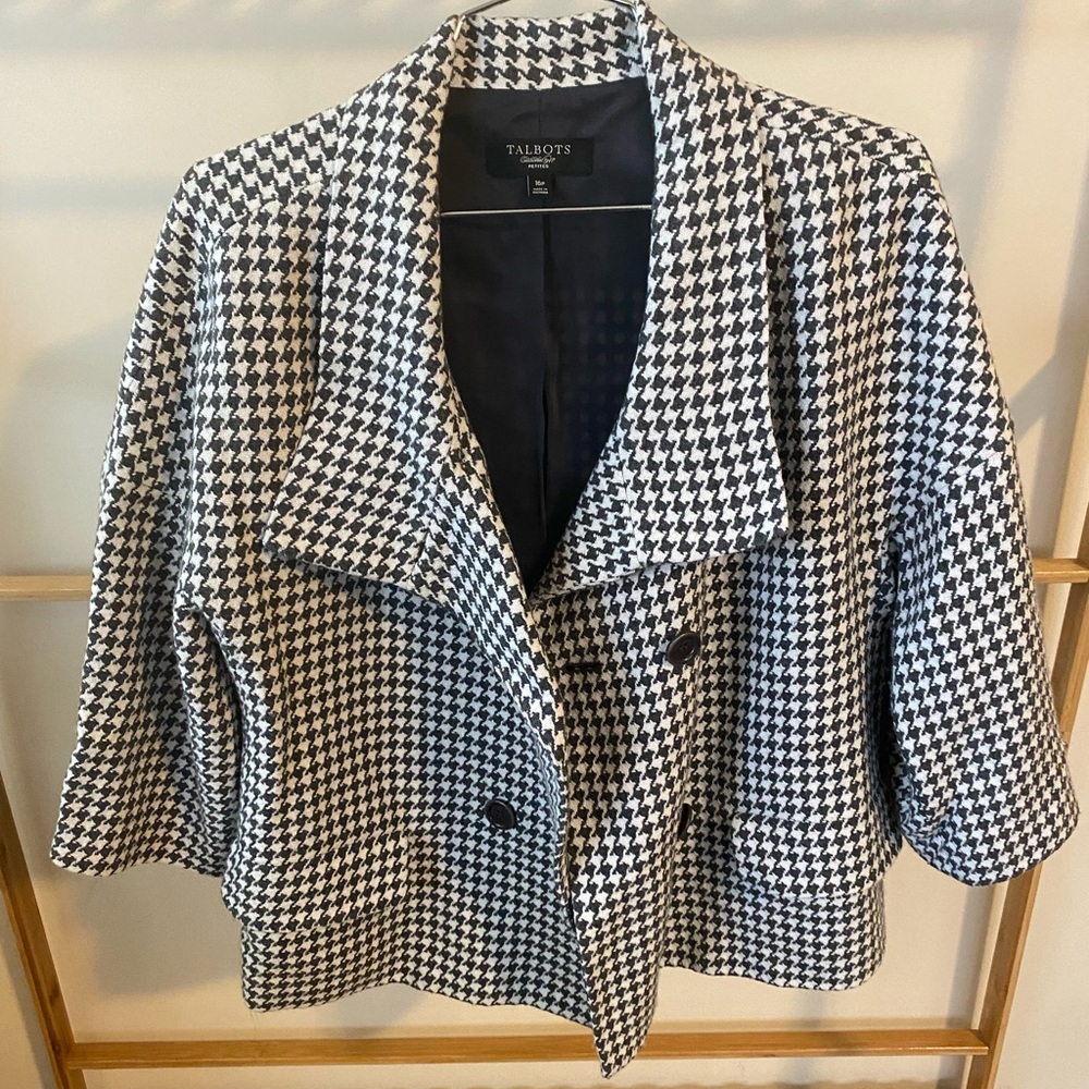 Talbots Houndstooth Blazer - Picture 2 of 4